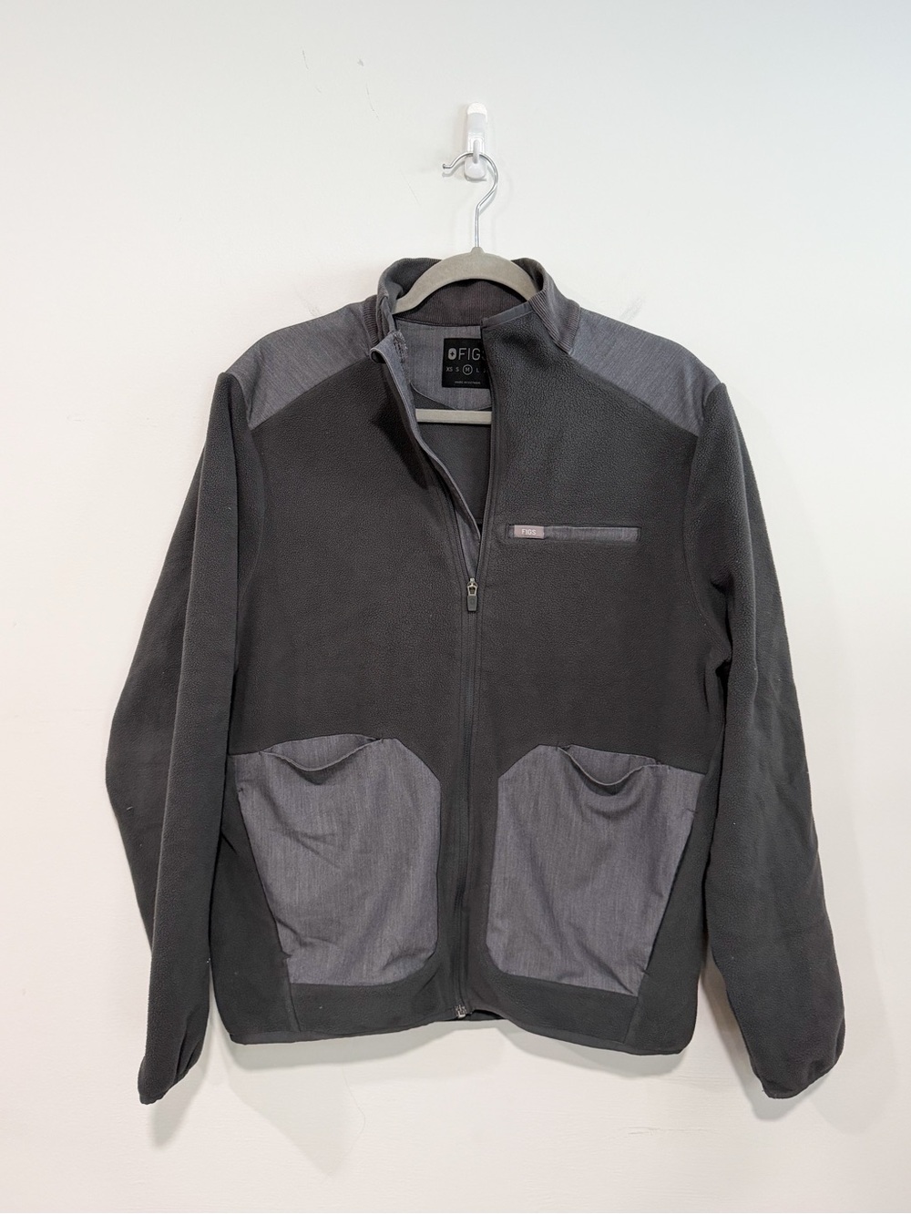 FIGS On-Shift Fleece Men’s Gray Full-Zip Fleece Jacket Size Medium